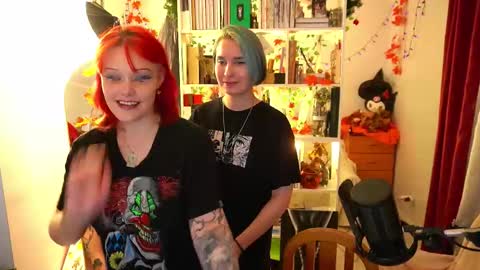 Snapshot of fox_and_dog chatting on November 2025 01:45:01 PM Senya subscribe to telegram channel online show from November 2025 01:45:01 PM