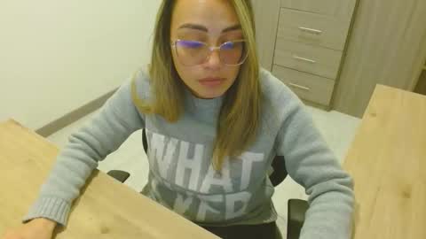 Renata online show from October 2025 12:56:02 AM