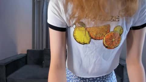 Lily online show from November 2025 06:34:02 AM