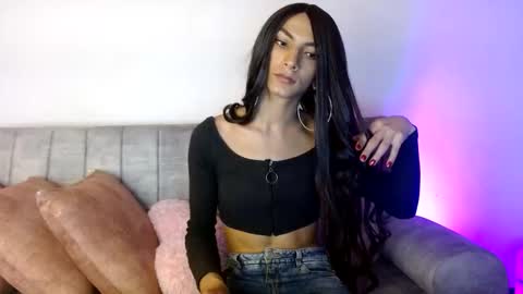 Katty online show from December 2025 03:01:02 AM