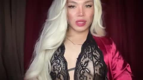 Snapshot of foxli_xx chatting on March 2026 07:45:02 AM KITTY online show from March 2026 07:45:02 AM