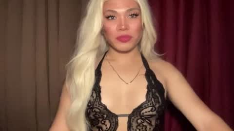 Snapshot of foxli_xx chatting on March 2026 07:19:02 AM KITTY online show from March 2026 07:19:02 AM