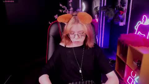 Polly online show from June 2026 06:15:02 AM