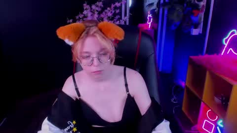 Polly online show from June 2026 05:38:02 AM
