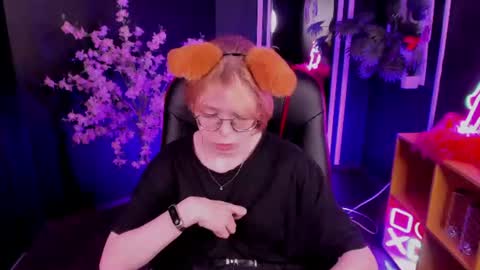 Polly online show from June 2026 05:45:01 AM