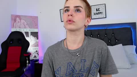 Snapshot of foxxysammy chatting on December 2024 09:04:01 PM Sammantha online show from December 2024 09:04:01 PM