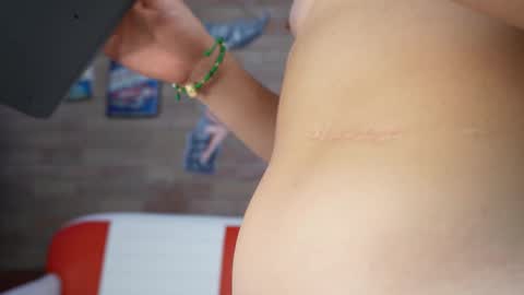 Miss Evans online show from March 2026 06:46:02 PM