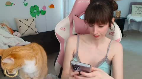 Snapshot of foxy_gamer chatting on May 2026 01:57:02 AM Lex Vive foxygamer cb online show from May 2026 01:57:02 AM