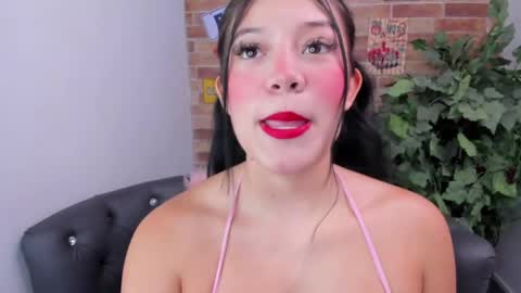 Snapshot of foxy_loren chatting on June 2026 11:09:01 AM Loren online show from June 2026 11:09:01 AM