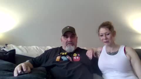 Snapshot of foxyfang chatting on January 2025 07:11:01 PM foxyfang online show from January 2025 07:11:01 PM