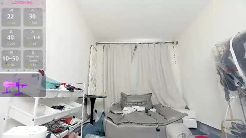 yiyi online show from February 2026 08:04:01 AM