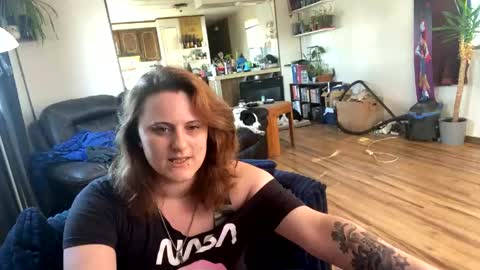 Aleu Fox online show from April 2026 02:55:02 PM