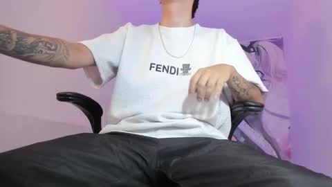 Fran online show from November 2025 02:26:01 AM