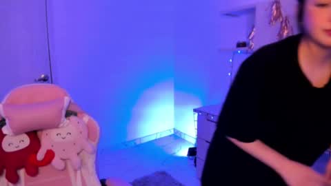 Snapshot of francesca_7 chatting on December 2024 07:16:02 PM francesca_7 online show from December 2024 07:16:02 PM