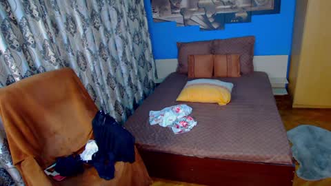 Snapshot of francesca_evanss chatting on February 2025 12:40:02 AM Francesca - online show from February 2025 12:40:02 AM