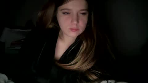 Snapshot of francescafey chatting on December 2025 09:15:01 AM francescafey online show from December 2025 09:15:01 AM