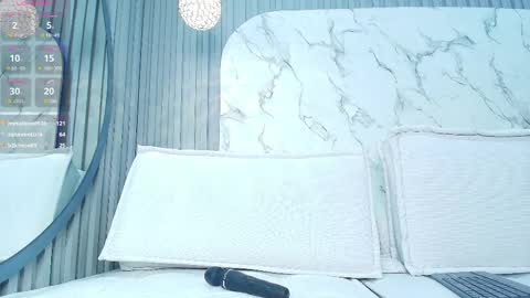 franchesca_de_luca online show from February 2025 12:37:01 AM