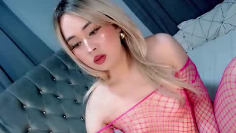 LOVE online show from May 2026 09:14:01 AM