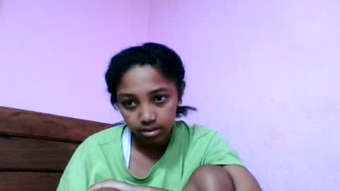 Snapshot of francia333068 chatting on July 2026 02:05:17 AM francia333068 online show from July 2026 02:05:17 AM