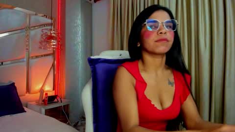 francis_20 online show from February 2026 12:15:01 PM