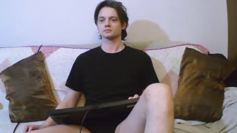 Frank online show from April 2026 04:26:02 PM