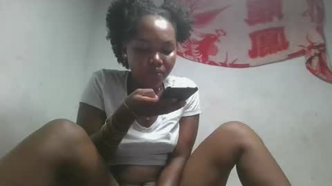 Snapshot of franckamby chatting on December 2025 06:50:01 PM franckamby online show from December 2025 06:50:01 PM