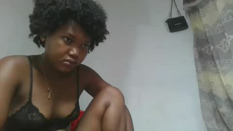 Snapshot of franckamby chatting on December 2025 08:45:01 AM franckamby online show from December 2025 08:45:01 AM