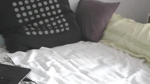 yogapants online show from March 2025 08:15:01 AM