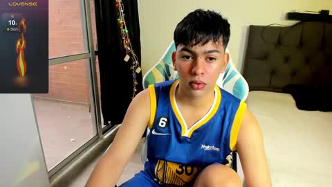 Snapshot of franco_rizzo01 chatting on December 2024 09:23:01 PM frank online show from December 2024 09:23:01 PM