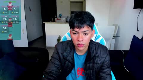 Snapshot of franco_rizzo01 chatting on December 2024 09:08:01 PM frank online show from December 2024 09:08:01 PM