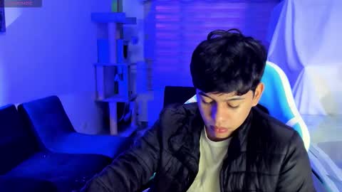 Snapshot of franco_rizzo01 chatting on October 2025 02:42:02 AM frank online show from October 2025 02:42:02 AM