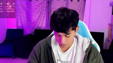 Snapshot of franco_rizzo01 chatting on October 2025 08:30:02 PM frank online show from October 2025 08:30:02 PM