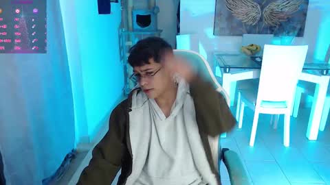 Snapshot of franco_rizzo01 chatting on February 2026 12:56:02 AM frank online show from February 2026 12:56:02 AM