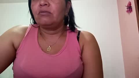 Snapshot of francy_froz chatting on January 2025 03:26:01 AM francy froz online show from January 2025 03:26:01 AM