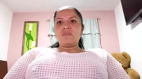 Snapshot of francy_froz chatting on September 2025 04:14:01 AM francy froz online show from September 2025 04:14:01 AM