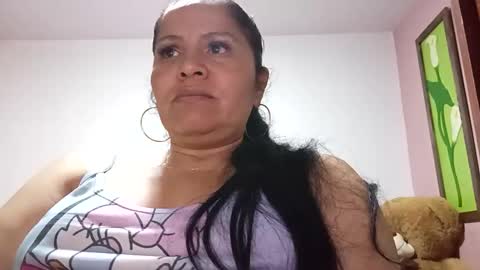 Snapshot of francy_froz chatting on October 2025 03:42:01 AM francy froz online show from October 2025 03:42:01 AM