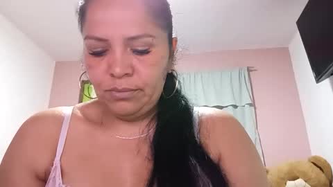 Snapshot of francy_froz chatting on November 2025 03:01:01 AM francy froz online show from November 2025 03:01:01 AM