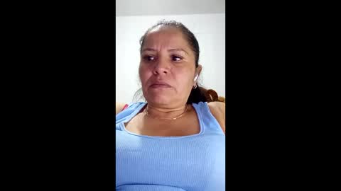 francy froz online show from March 2026 02:06:01 AM