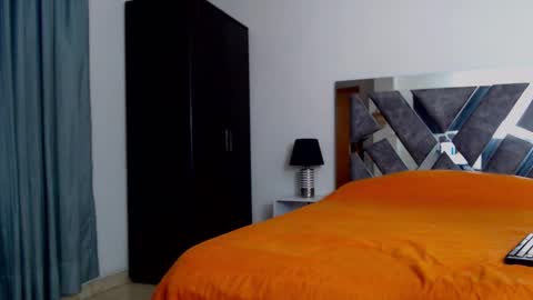 Snapshot of frank_heaven_shore chatting on February 2025 04:43:01 AM Frank online show from February 2025 04:43:01 AM