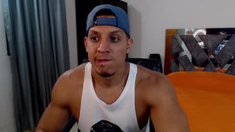 Snapshot of frank_heaven_shore chatting on September 2025 03:16:02 AM Frank online show from September 2025 03:16:02 AM