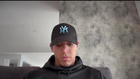 Snapshot of frank_heaven_shore chatting on February 2026 09:53:01 PM Frank online show from February 2026 09:53:01 PM