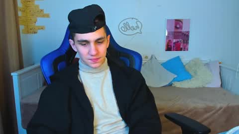 Frank online show from February 2025 06:48:01 AM