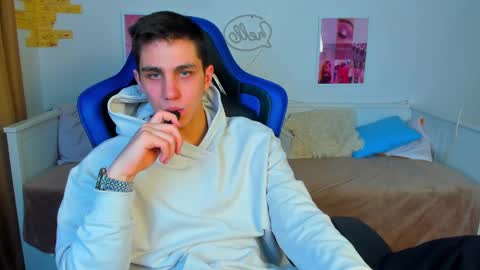 Frank online show from March 2025 10:08:02 AM