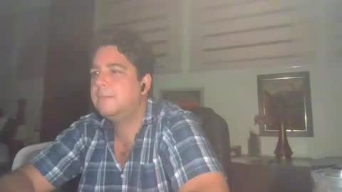 frankorican online show from October 2025 04:23:02 AM