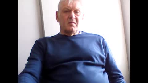 frannkboy61 online show from May 2026 08:20:02 AM