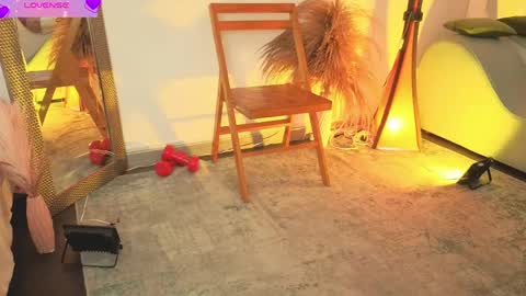 Fransheska online show from May 2026 11:38:01 AM