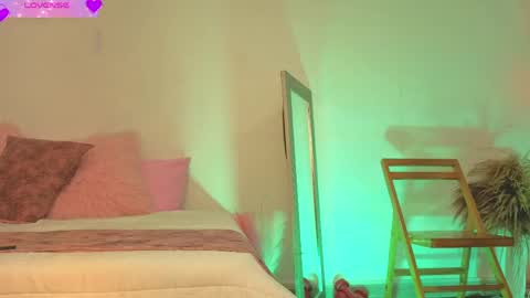 Fransheska online show from May 2026 11:38:01 AM