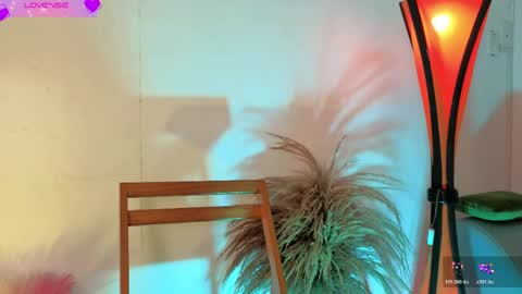 Fransheska online show from May 2026 11:36:01 AM