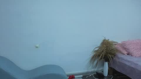 Fransheska online show from July 2026 11:23:01 AM