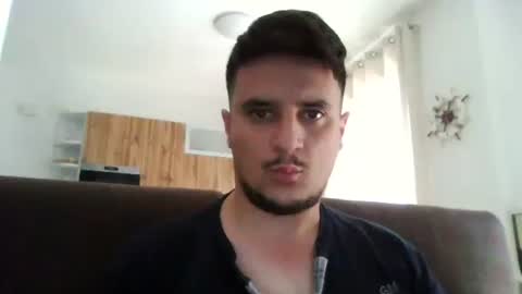 Snapshot of fraromeo2 chatting on April 2026 12:28:02 PM fraromeo2 online show from April 2026 12:28:02 PM